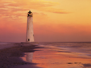 Lighthouse beach sunset pink sky - adobe lightroom free wallpaper