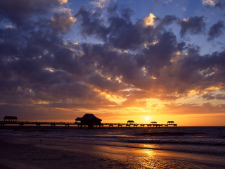 Sunset beach pier people walking - a few person free wallpaper