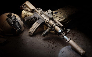 Toy gun helmet table flashlight - rpg free wallpaper
