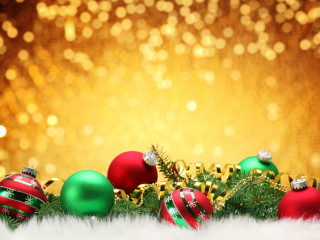 Christmas ornaments white fur gold - a gold background free wallpaper