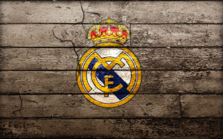 Wooden wall real madrid crest 2 - photo real free wallpaper