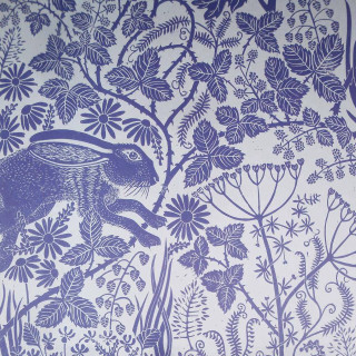 Blue white rabbit flowers background - a blue background free wallpaper