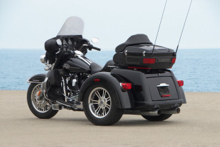 Motorcycle parked beach sidecar attached - digital free wallpaper