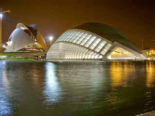 Large building water night lights - architecture free wallpaper