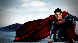 Superman crouching heroic poster outdoors - heroic free wallpaper