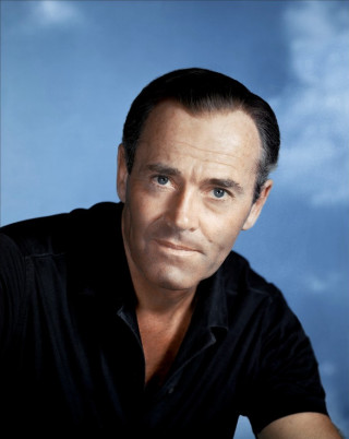 Man black shirt sky background - edwin georgi free wallpaper