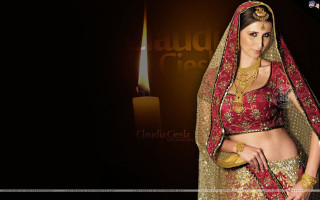 Woman red gold outfit candle - a gold free wallpaper