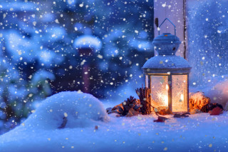 Lantern lit snow window falling - evgeny lushpin free wallpaper