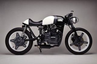 Black and white motorcycle gradient - a gray background free wallpaper