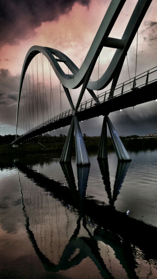 Bridge over water sky background 3 - kinetic art free wallpaper