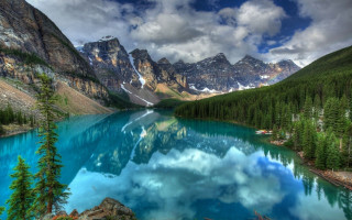 Lake mountains trees cloudy sky 8 - mountain and trees under a cloudy sky free wallpaper