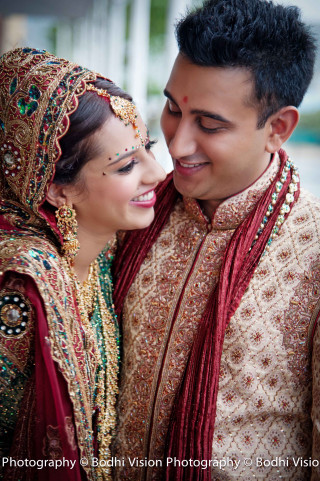 Man woman indian attire posing - a man and woman free wallpaper