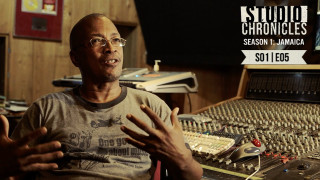 Studio man mixing desk portrait - felipe seade free wallpaper