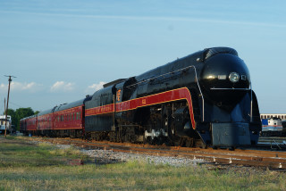 Train field clockbuilding skyline precisionism - edward hopper free wallpaper