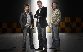 Three men room light camera - dicky doyle free wallpaper