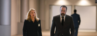 Man woman walking hall suits - suit free wallpaper