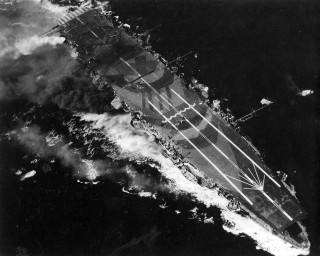 Large ship smoke water back - a large ship free wallpaper