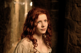 Woman red hair tunnel light - pre free wallpaper