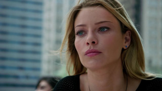 Woman blue eyes distant view - skyscraper free wallpaper
