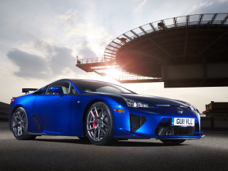 Blue sports car stadium sunflare - a stadium free wallpaper