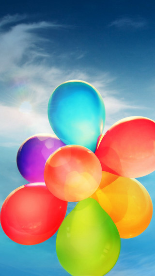 Balloons floating sunny day blue 2 - free happy birthday wallpaper