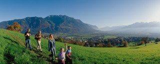 Group people hillside lush green 3 - heidelberg school free wallpaper