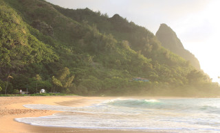 Beach mountain water house scenery - bascove free wallpaper