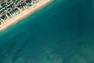 Birdseye beach city plane window - aerial free wallpaper