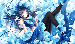 Woman blue flowers bed legs - the wind free wallpaper
