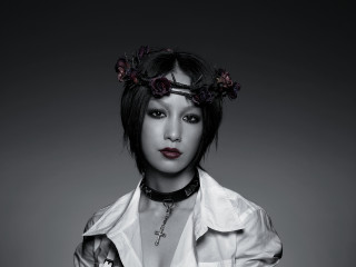 Woman flower crown white shirt - a cross free wallpaper