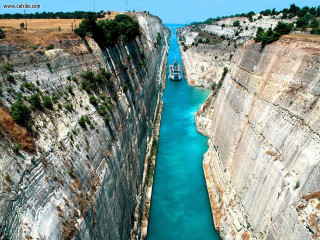 Boat canyon steep cliffs blue - free nature wallpaper