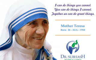 Woman blue white outfit quote - i free wallpaper