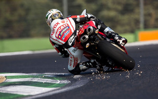 Motorcycle leaning track helmet rider - leaning free wallpaper