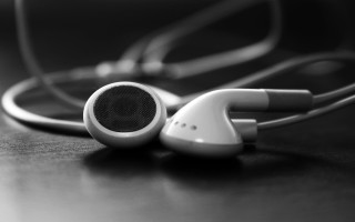 Headphones table phone charger cord 3 - top of a table next free wallpaper