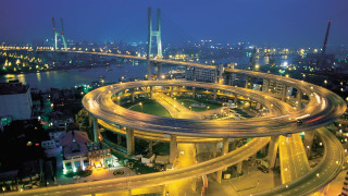 Tokyo night cityscape bridge river 11 - traffic free wallpaper