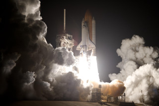 Rocket launch smoke billowing sky 2 - a rocket free wallpaper