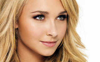 Woman blonde hair blue eyes 20 - eye free wallpaper