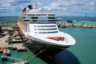 Cruise ship docked water dock - pixar and disney animation free wallpaper