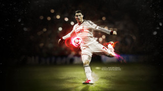 Man kicking soccer ball field 26 - foto realistic free wallpaper