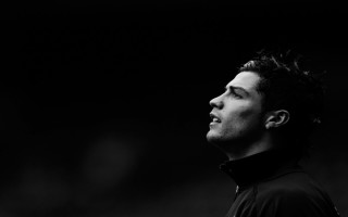 Heroic male profile black background - farid mansour free wallpaper