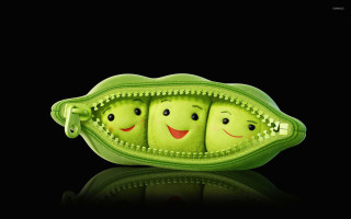 Green pea pod smiling three - free happy birthday wallpaper