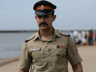 Man uniform beach ocean people - movie still free wallpaper