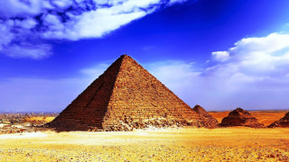 Pyramid desert sky background clouds - egyptian art free wallpaper