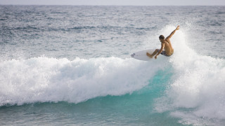 Man riding wave surfboard ocean 39 - top of a surfboard in the ocean free wallpaper