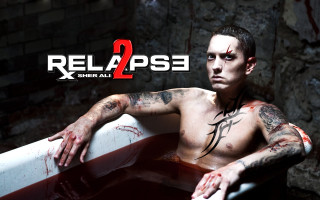 Tattooed man bathtub bloody face - a bathtub free wallpaper