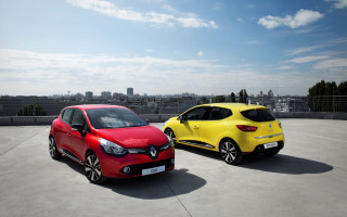 Two cars city blue sky - colour free wallpaper