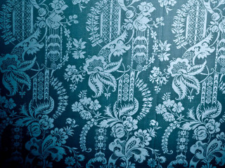 Birds flowers pattern wall side - a wall free wallpaper for desktop