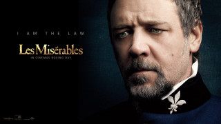 Man beard suit serious look 2 - clovis trouille free wallpaper