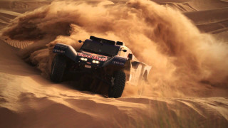 Four wheeled vehicle desert dust - tire free wallpaper