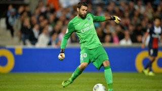 Soccer player green uniform kicking - david lazar free wallpaper